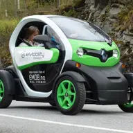 Cât de fiabile sunt maşinile rulate şi cât de rentabilă este achiziţionarea unei maşini second hand?