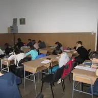 Magia proiectului Povestilor Cangurului continua in decembrie!