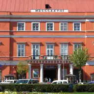 Palatul Josika Casa cu Picioare