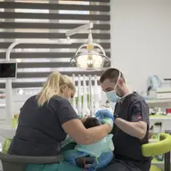 Cum să eviți surprizele neplăcute la medicul stomatolog?
