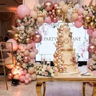 Eleganta la superlativ: accesorii unicat pentru deserturi de eveniment