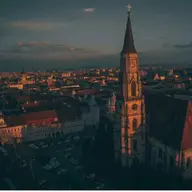 Cazinoul în era smart city: cum se integrează divertismentul digital în stilul de viață al clujenilor