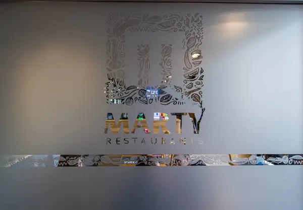 Restaurant Marty Society