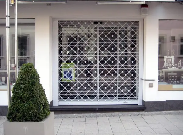 Beneficiile instalării grilajelor de securitate