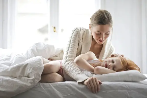 Ce factori pot influența senzațiile neplăcute apărute în somn