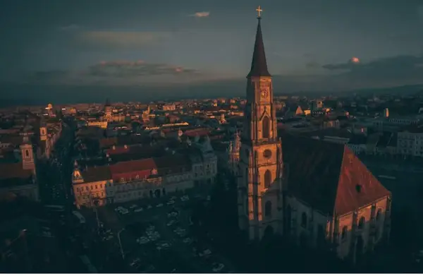 Cazinoul în era smart city: cum se integrează divertismentul digital în stilul de viață al clujenilor