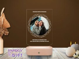 Lampă LED 3D: idei de modele personalizate pentru familie și prieteni